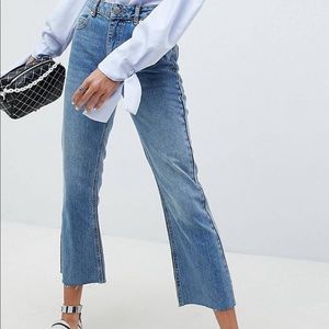NWT ASOS DESIGN Ripped Cropped Flare Vintage Jeans